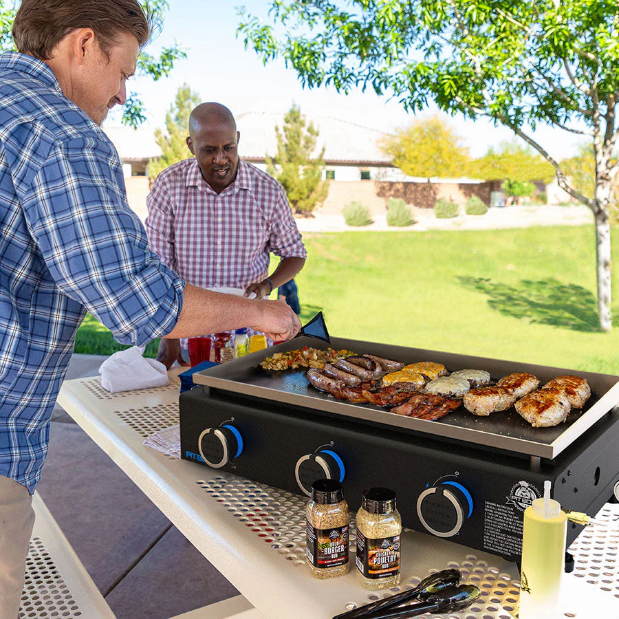 Pit Boss 3-Burner Tabletop Griddle - Image 3