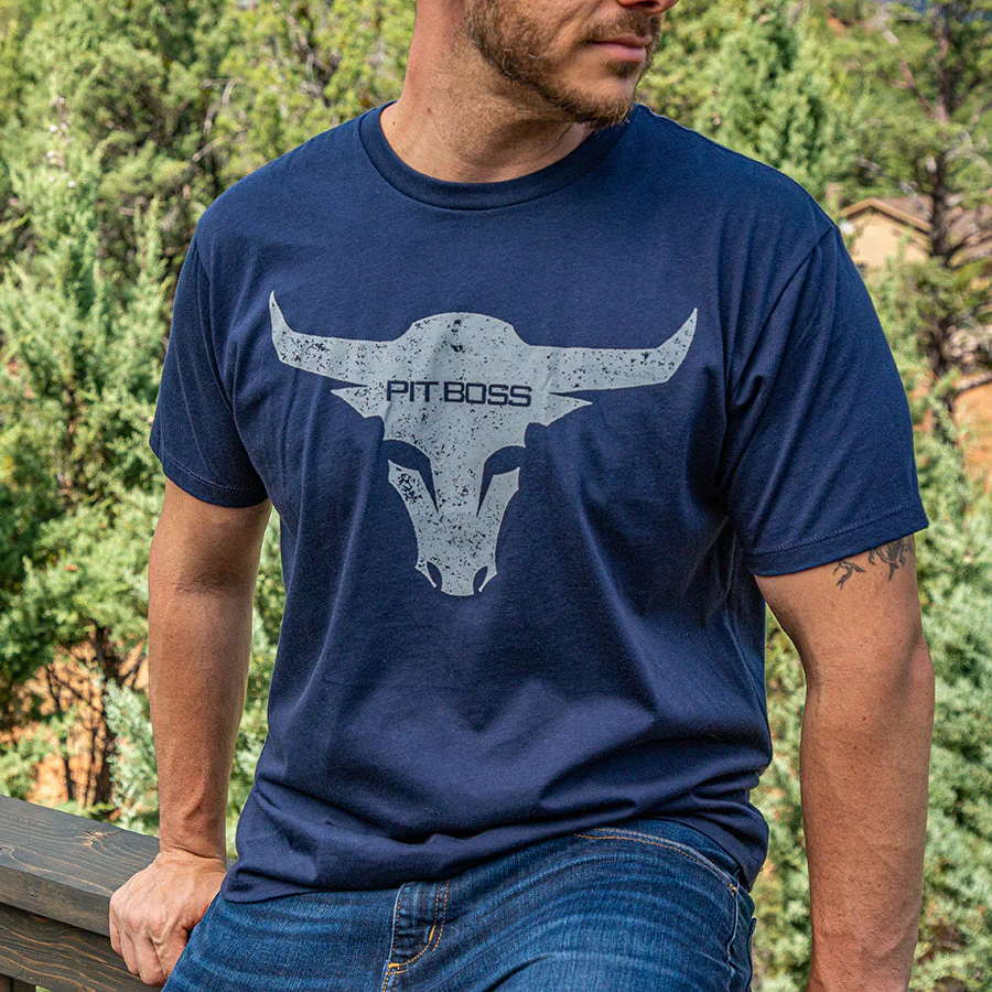 Menās Midnight Navy Bull T-Shirt - Image 3